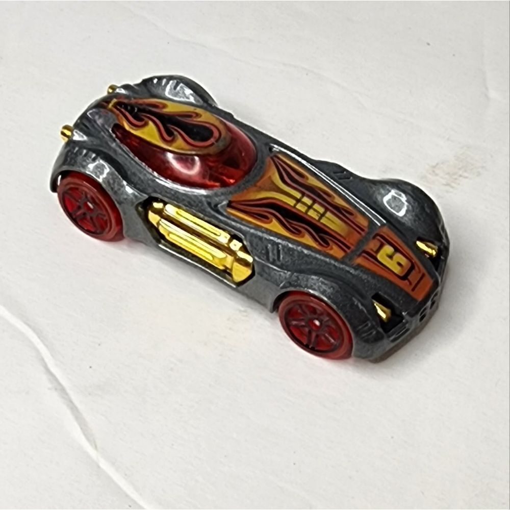 Mattel M3312 1186 MJ, I, NL Silver #6 Car Red Wheels